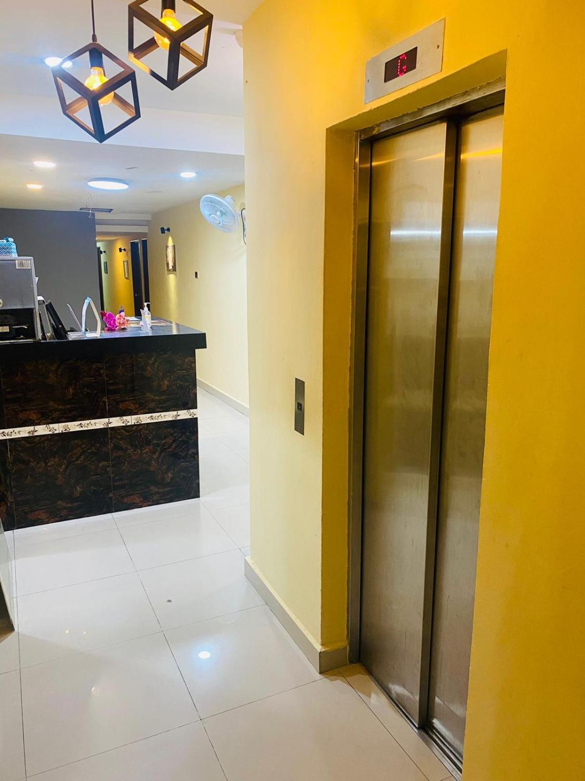 Hotel Ras International