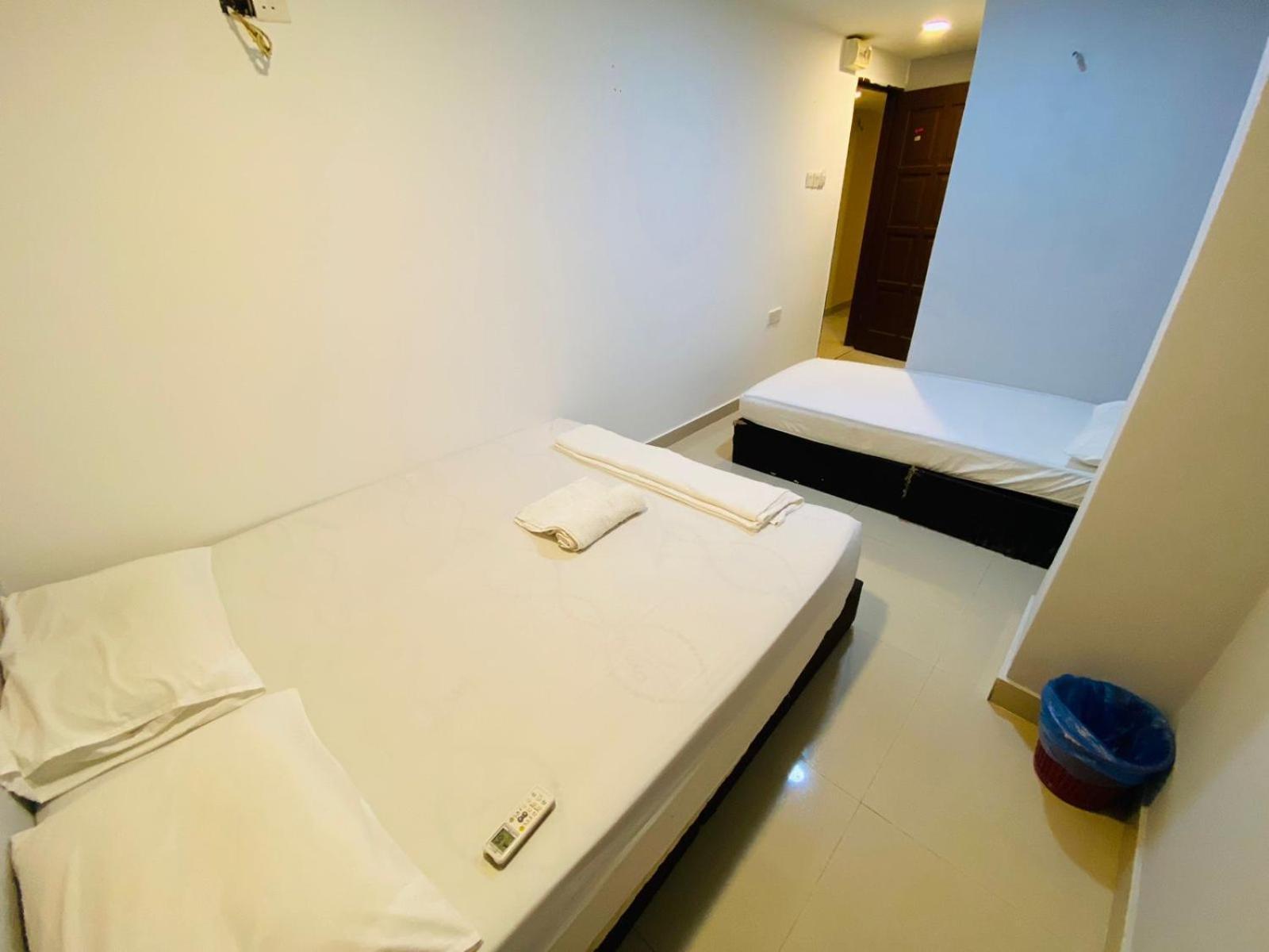 Ras International Hotel *